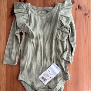 Baby long-sleeve ruffle onesie